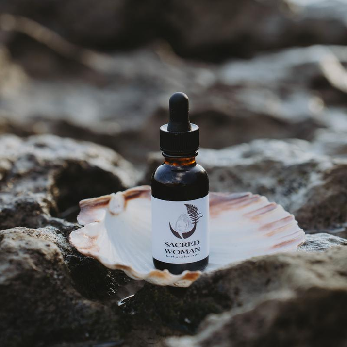 Sacred Woman Tincture: Embrace Your Feminine Power with Ayurvedic Harmony